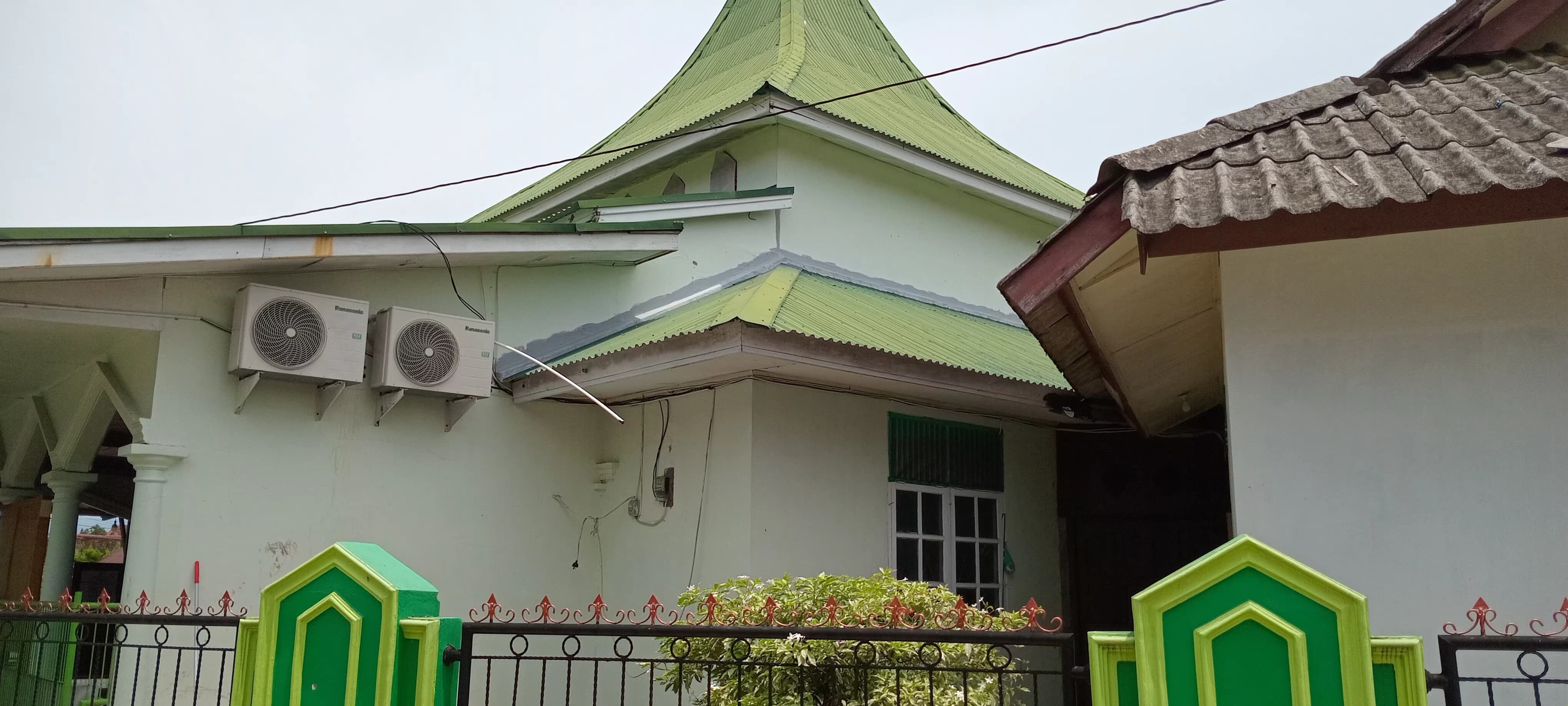 Sisi Masjid